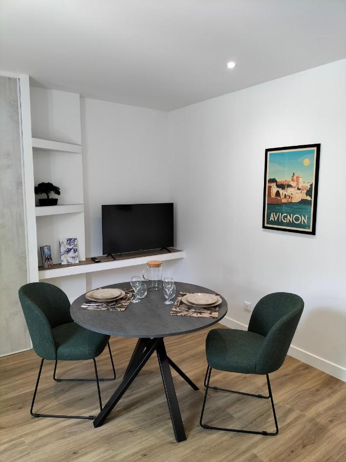 Studio Terrasse, Intra-Muros, Climatise Avec Wifi Avinyon Dış mekan fotoğraf