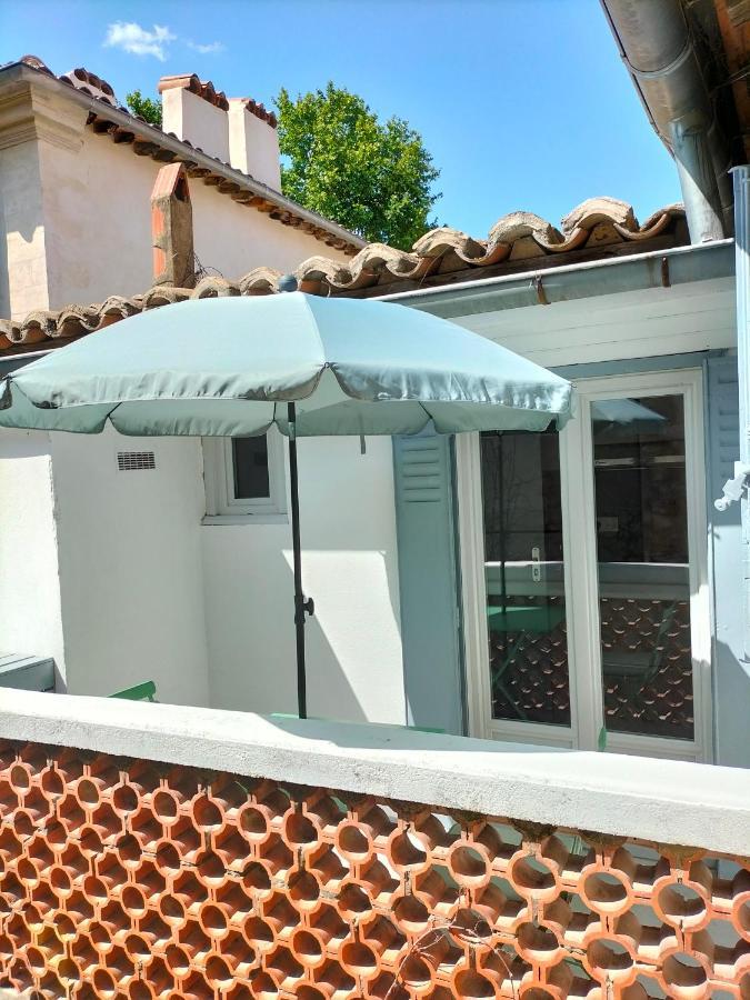 Studio Terrasse, Intra-Muros, Climatise Avec Wifi Avinyon Dış mekan fotoğraf
